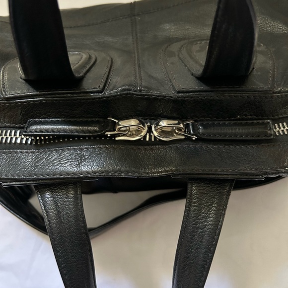 *AS GOOD AS NEW* GIVENCHY NIGHTINGALE Satchel! - Picture 5 of 10